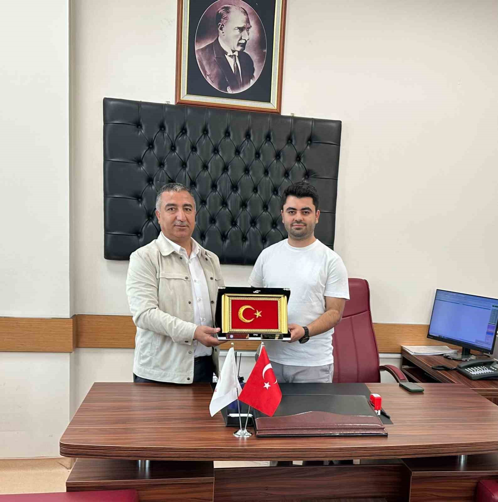 Sağlık-Sen, Uludere&rsquo;de sağlık&ccedil;ıların &ouml;zverisine değindi
