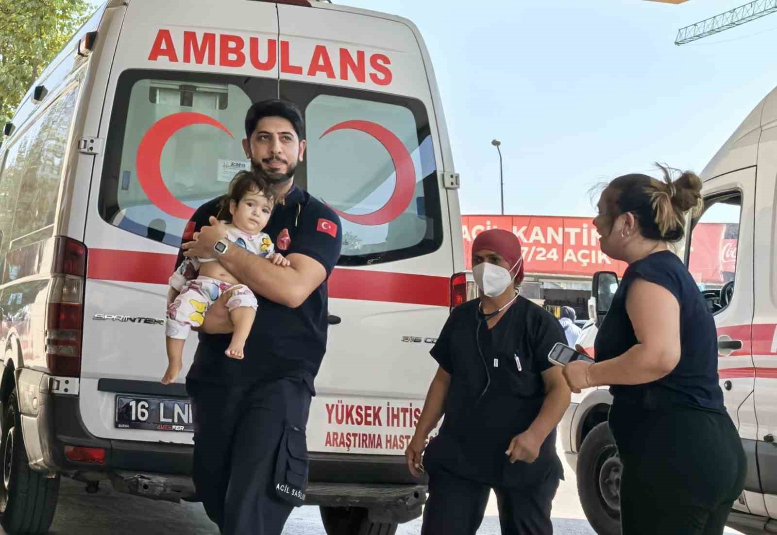 Maraş otu yutan 1 yaşındaki bebek hastanelik oldu