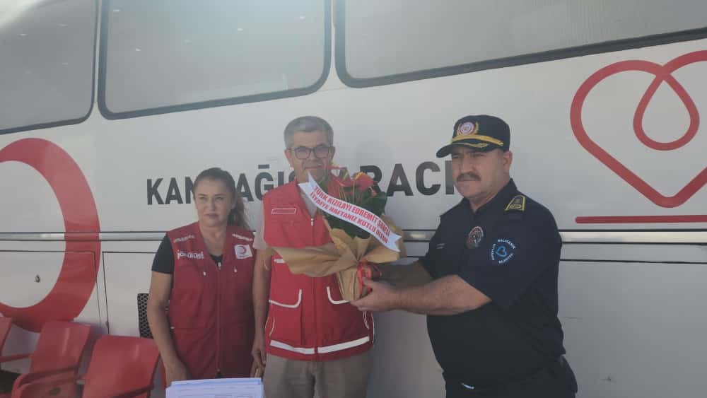 İtfaiye Haftasında, itfaiyecilerden kan bağışı duyarlılığı
