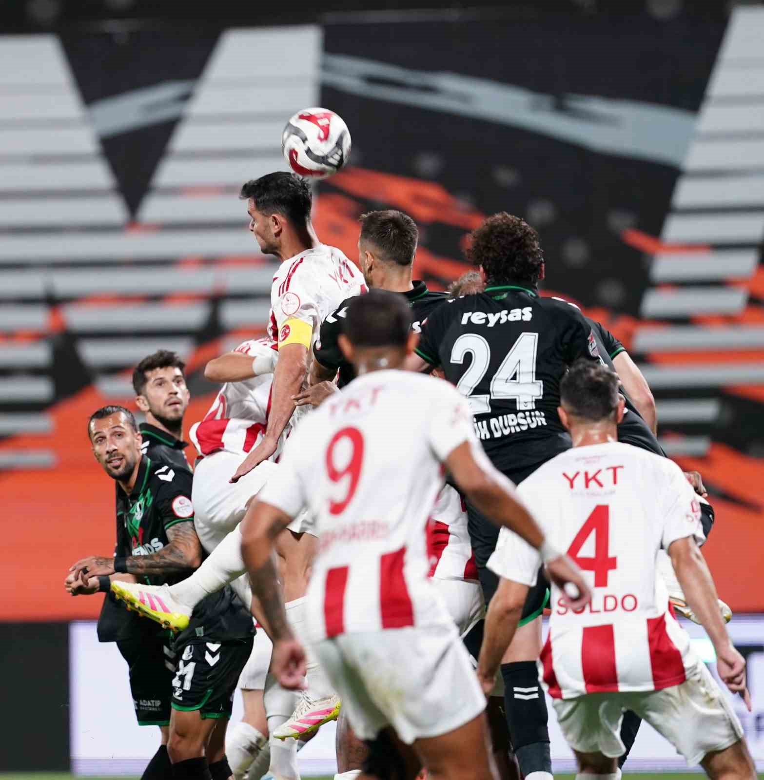 Trendyol 1. Lig: Pendikspor: 4 - Sakaryaspor: 1