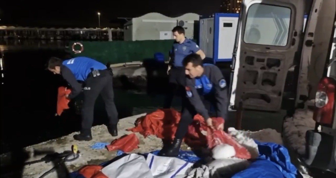 Samsun&rsquo;da 5 ton ka&ccedil;ak midye ele ge&ccedil;irildi
