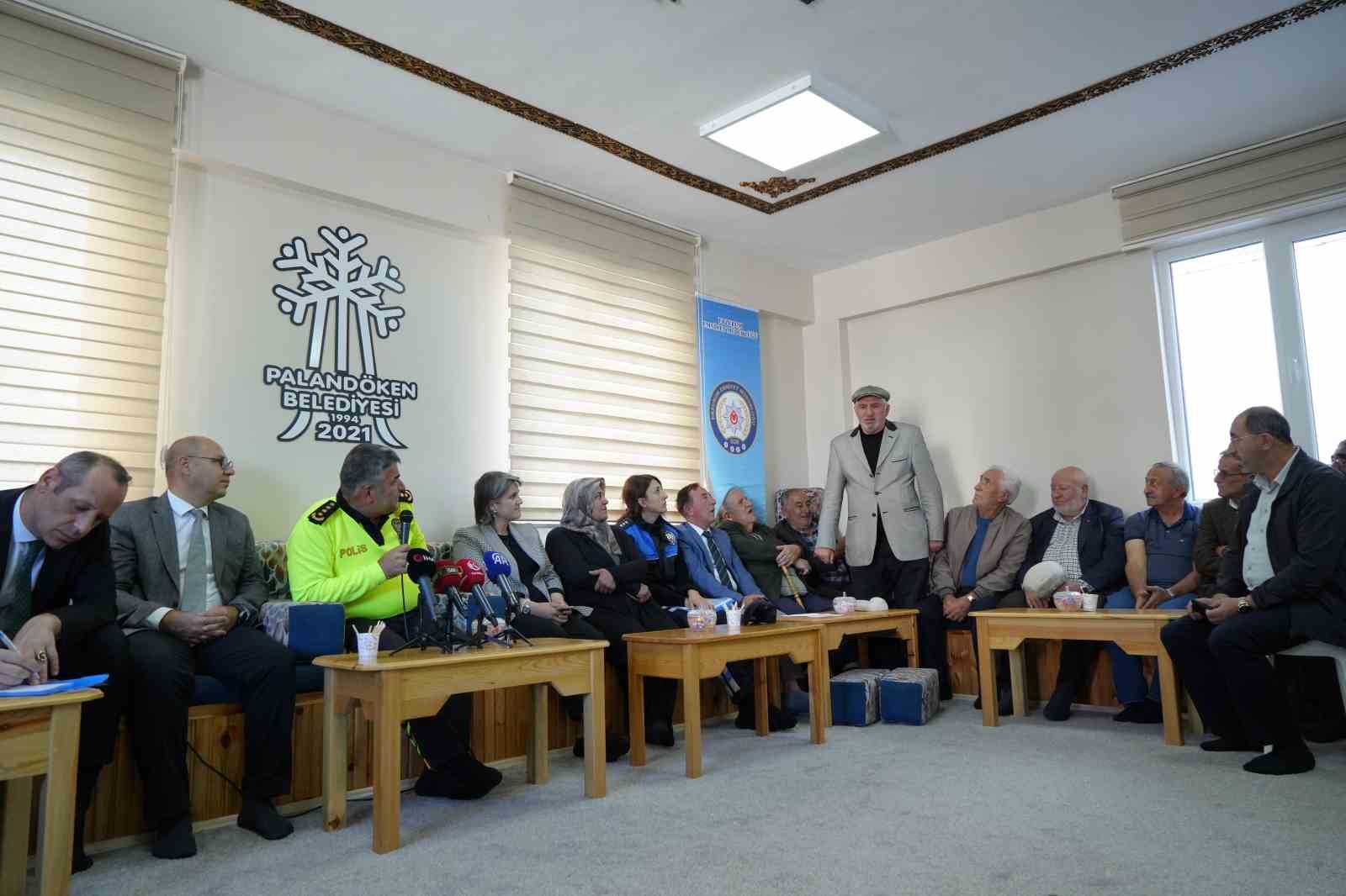 Karaburun’dan huzur toplantısı