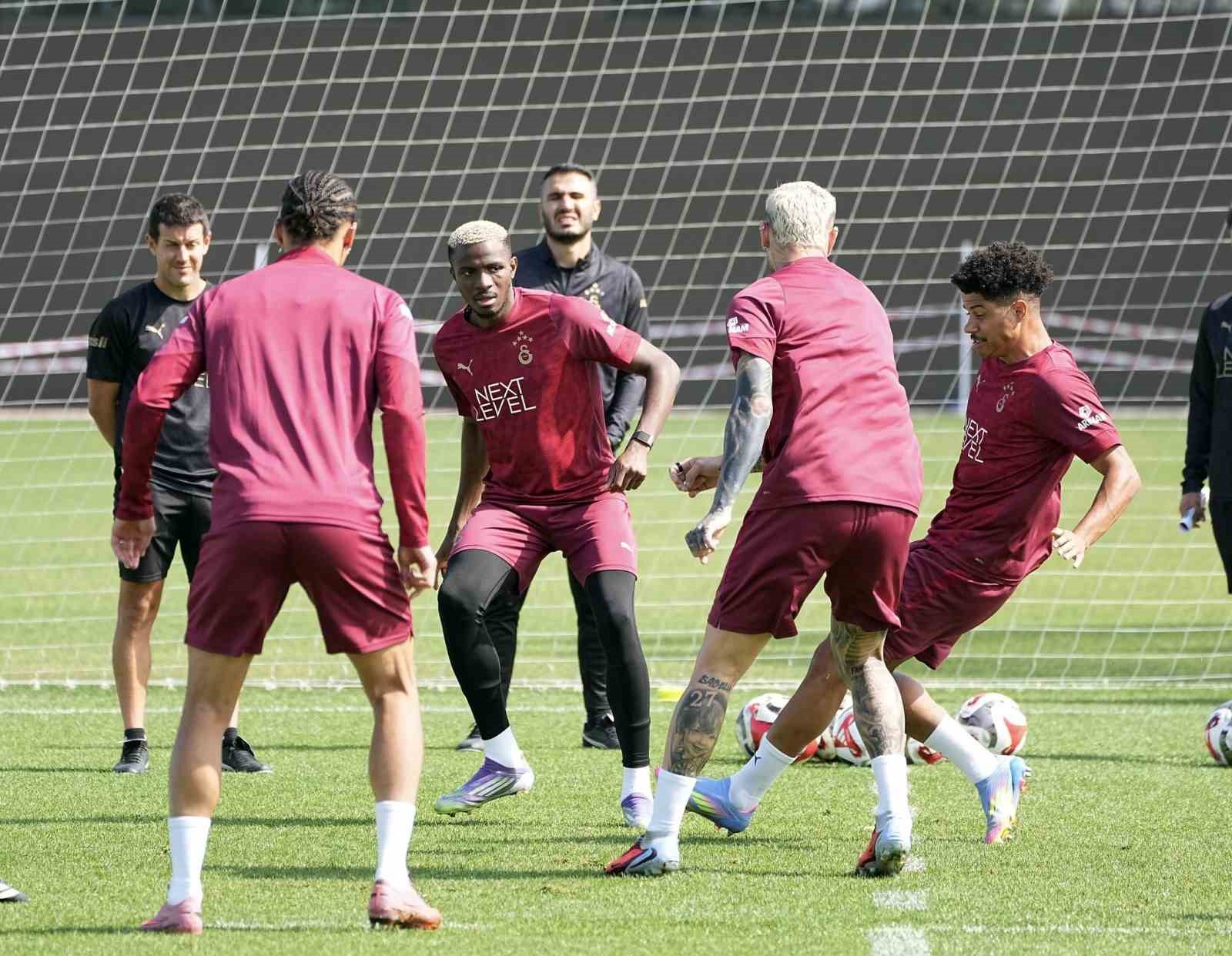 Galatasaray, Alanyaspor maçının hazırlıklarını tamamladı