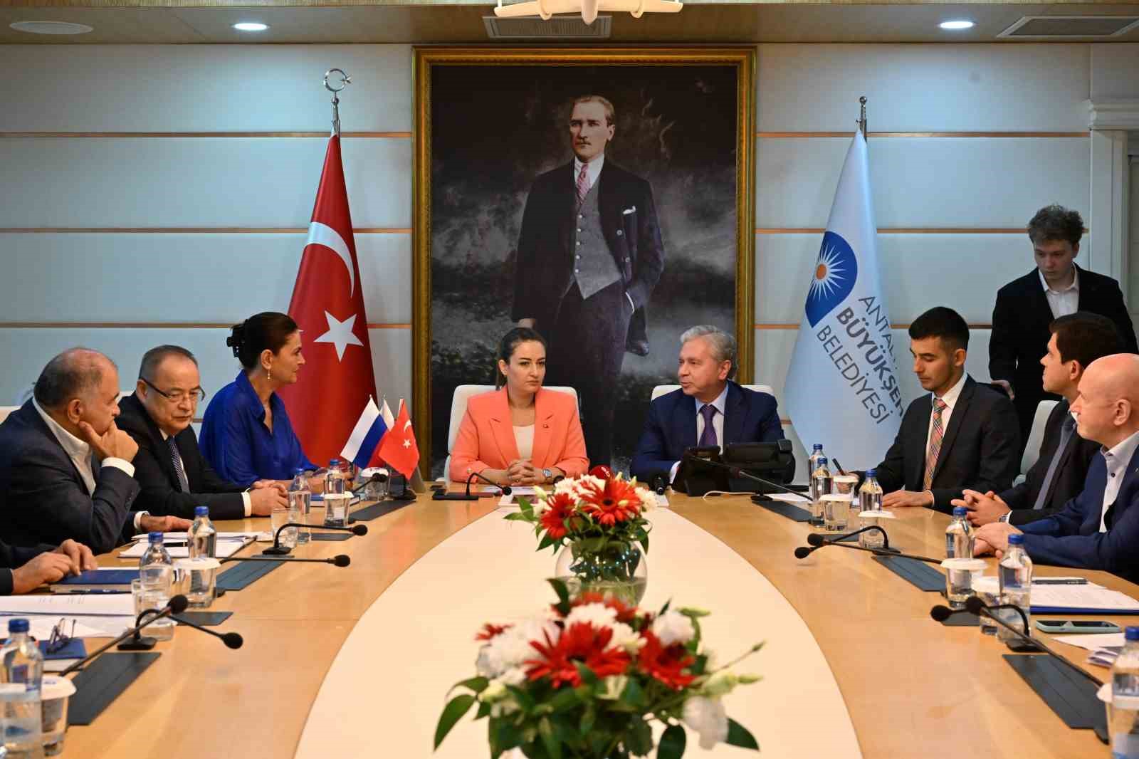 Antalya-Moskova hattında stratejik buluşma: "Ortaklığımız yeni aşamaya ge&ccedil;iyor"
