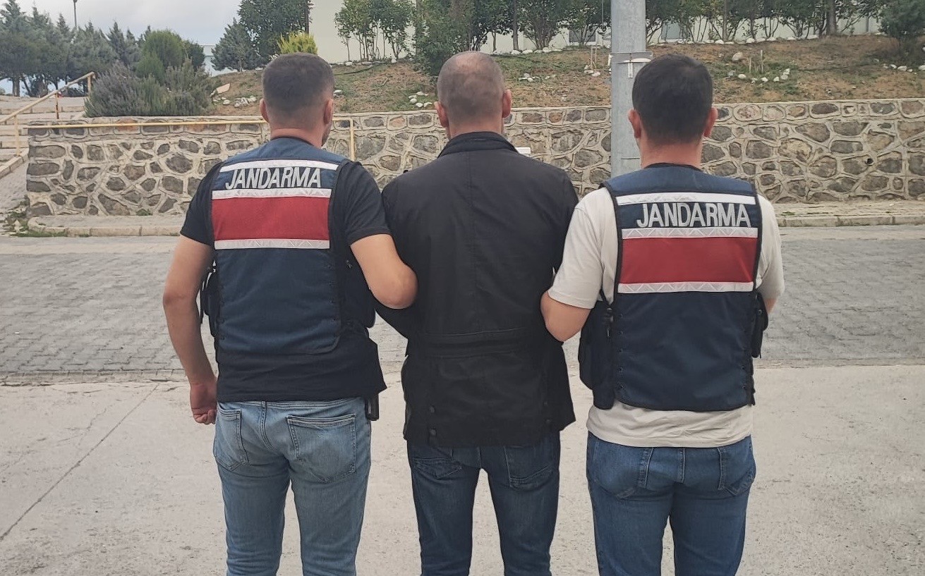 Atakum’da aranan şahıs jandarma tarafından yakalandı