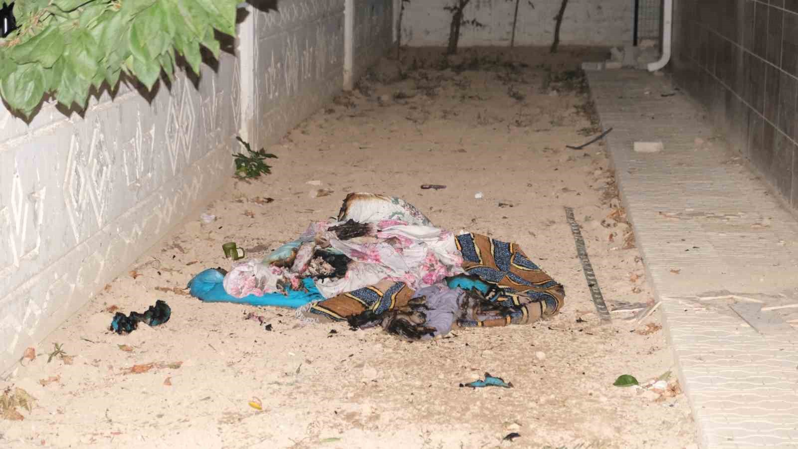 Karaman’da 3 katlı binada çıkan yangın korkuttu