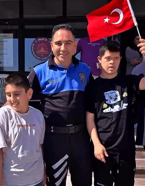 Bilecik Emniyeti’nden özel öğrencilere anlamlı buluşma