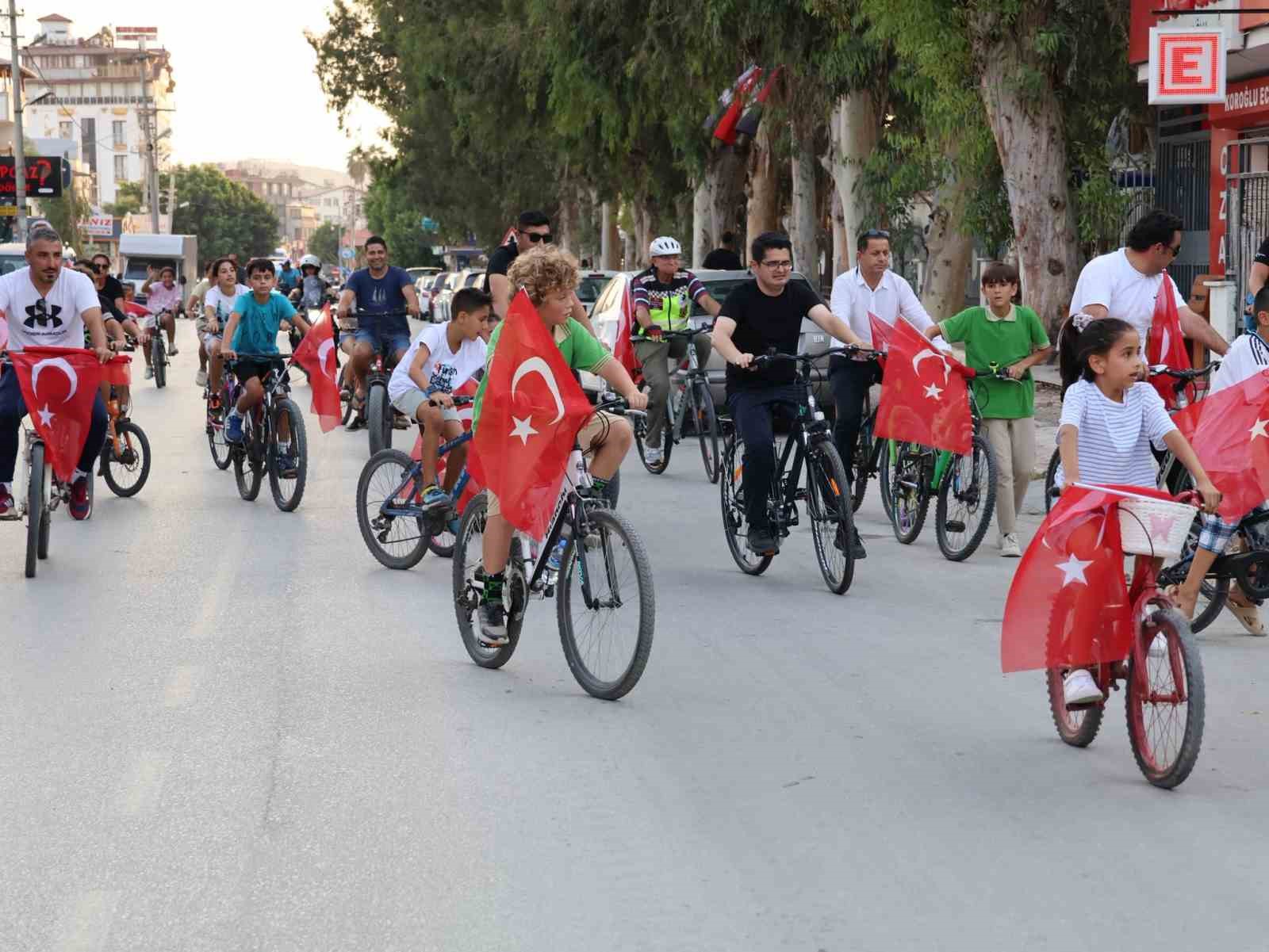 Arsuz’da bisiklet turu düzenlendi