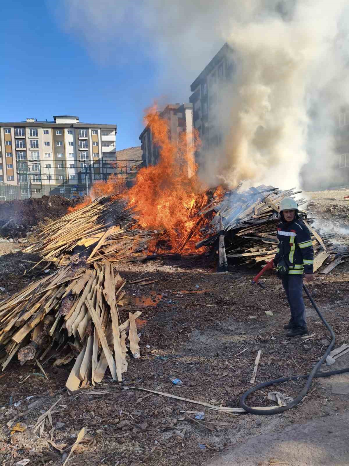 Erzurum&rsquo;da keresteler alev aldı
