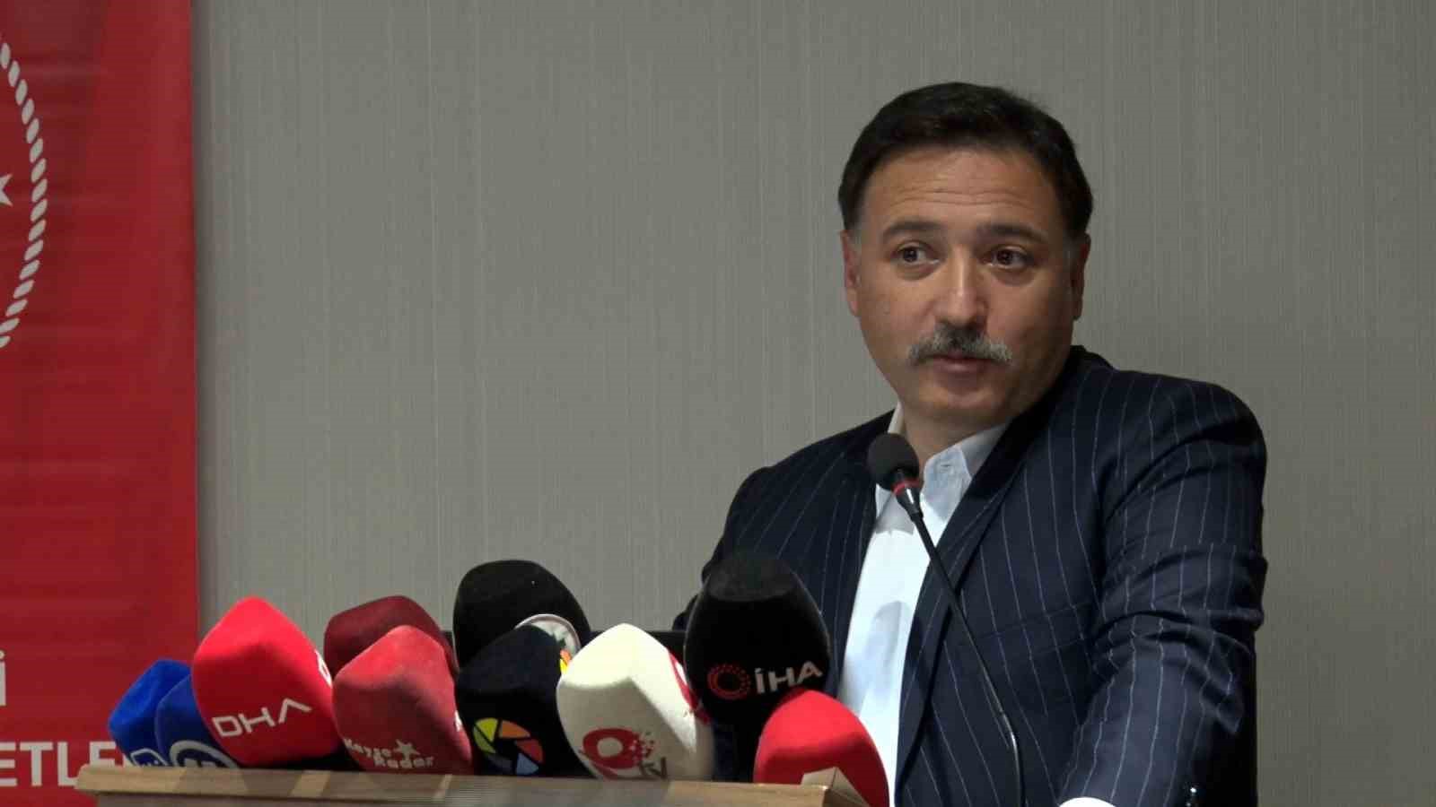 Kayseri Valisi Çiçek: "Dünyayı cinsiyetsizleştirme gibi akıl dışı ahlaksız bir konuma getirmek isteyenler aile kurumunun yıkılmasını istiyorlar"