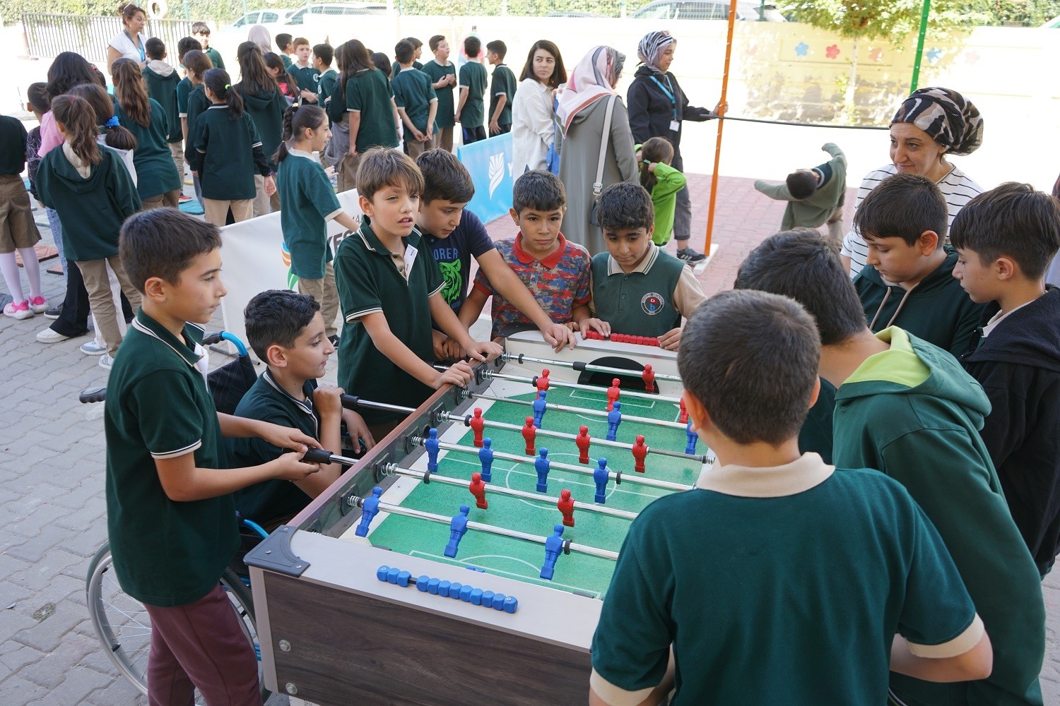 Yeşilyurt&rsquo;ta spor eğitimi okul bah&ccedil;elerine taşınıyor
