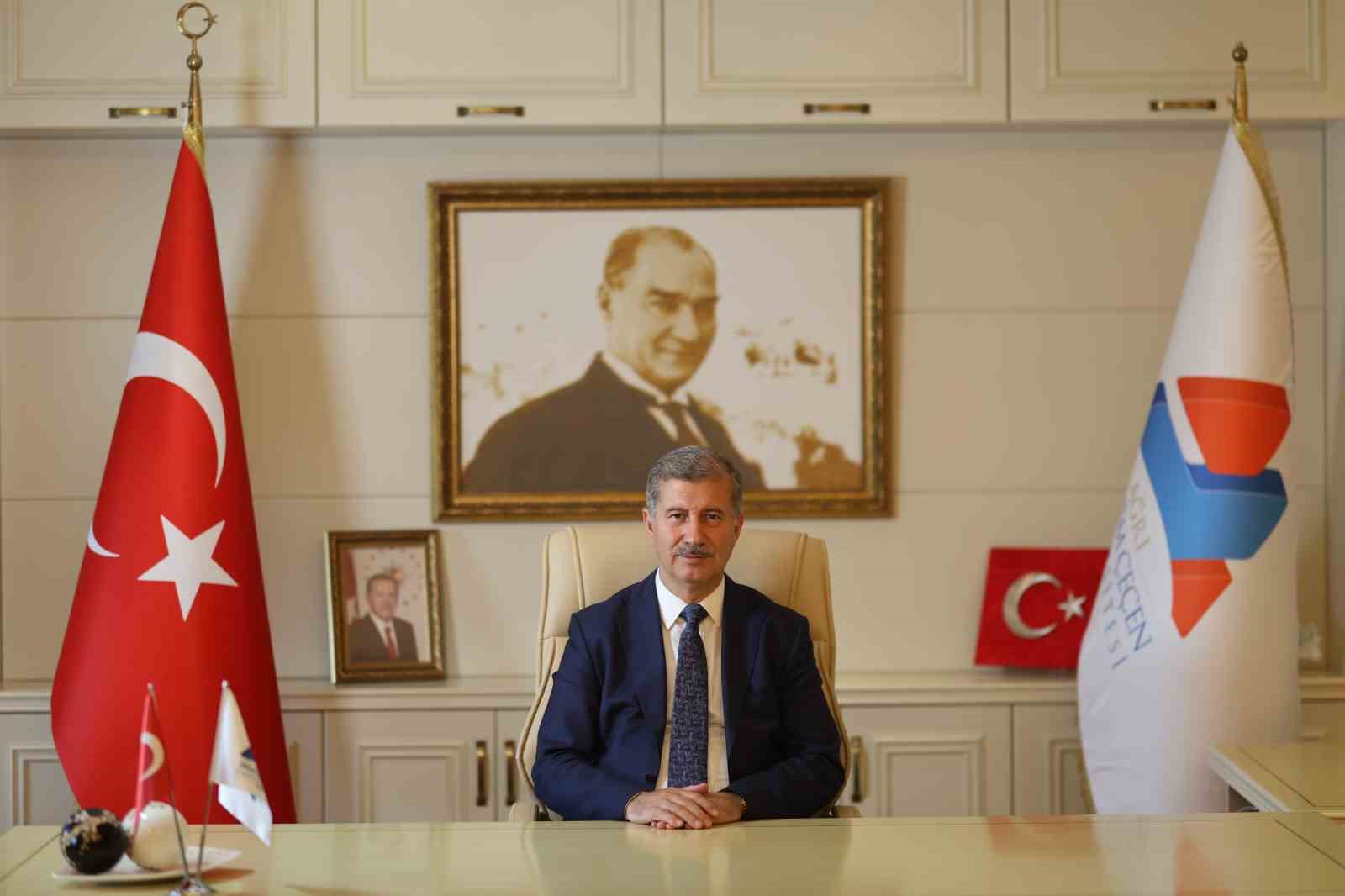 Ağrı’da doktora yumruklu saldırı