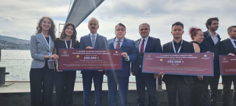 BEUN Psikoloji B&ouml;l&uuml;m&uuml; &Ouml;ğrencisi Akpolat, T&uuml;rkiye&rsquo;nin geleceğini şekillendiren projesiyle &ouml;d&uuml;l aldı
