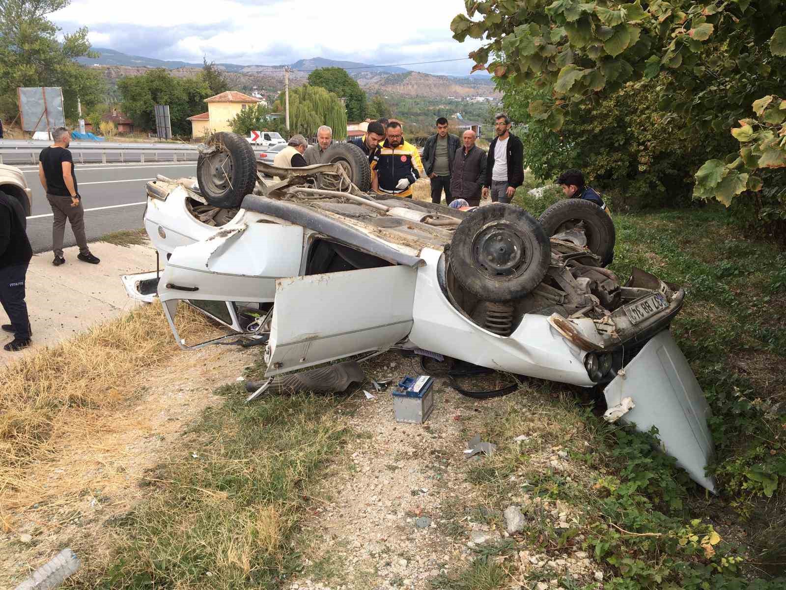 Kastamonu’da otomobil takla attı: 2 yaralı
