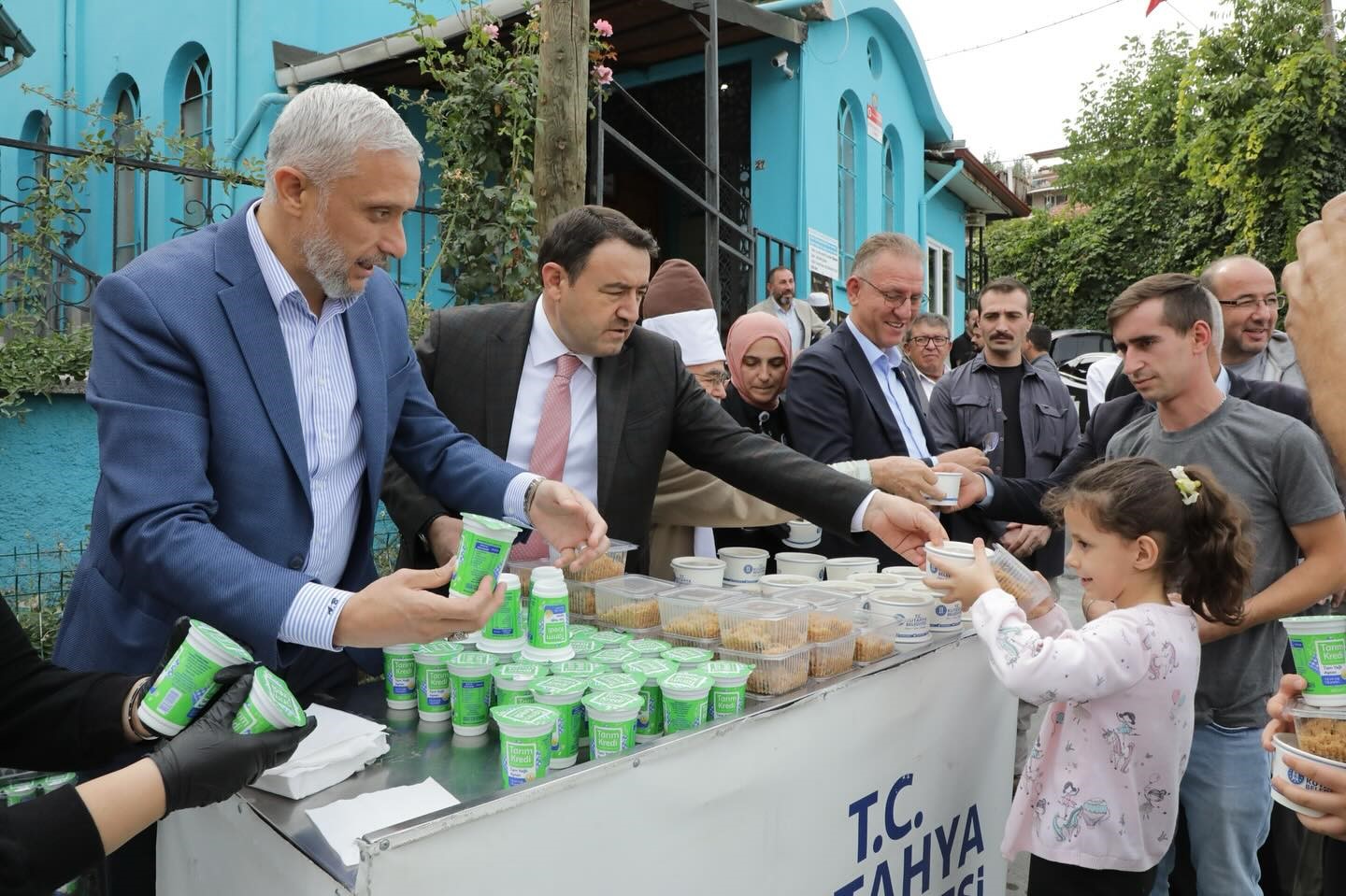 Kütahya’da geleneksel ahilik pilavı ikramı