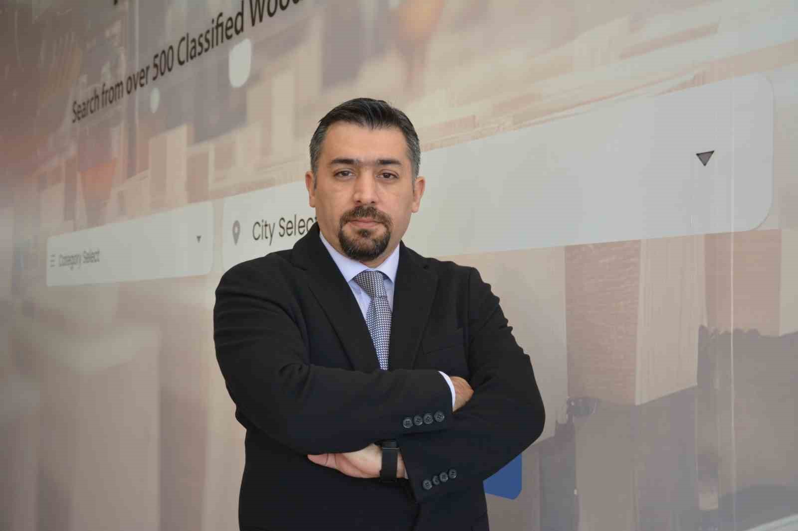 Ağaç işleme makinelerinin küresel vitrini için geri sayım