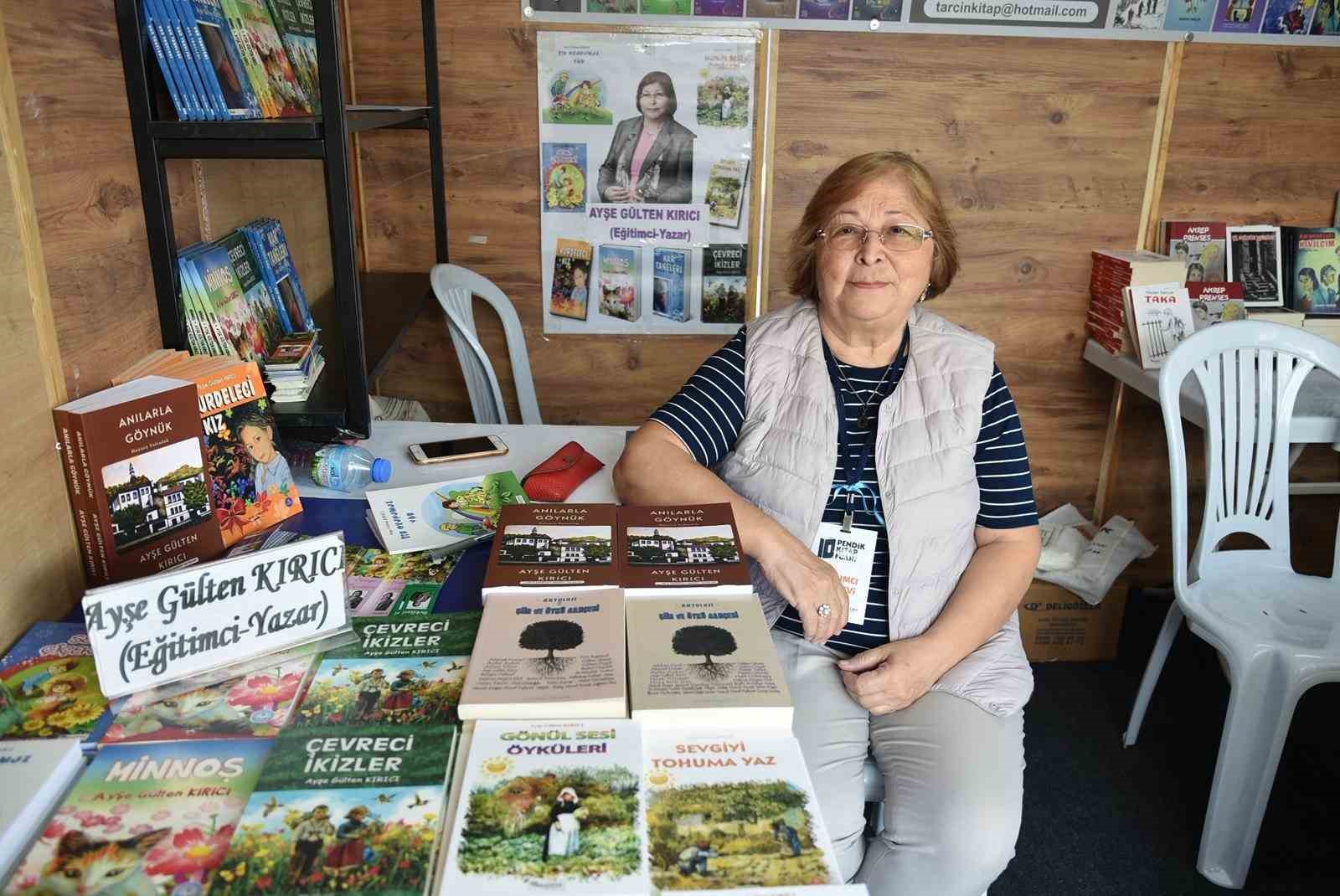 Pendik sahili kitap kokusu sardı: 10&rsquo;uncu Pendik Kitap Fuarı başladı
