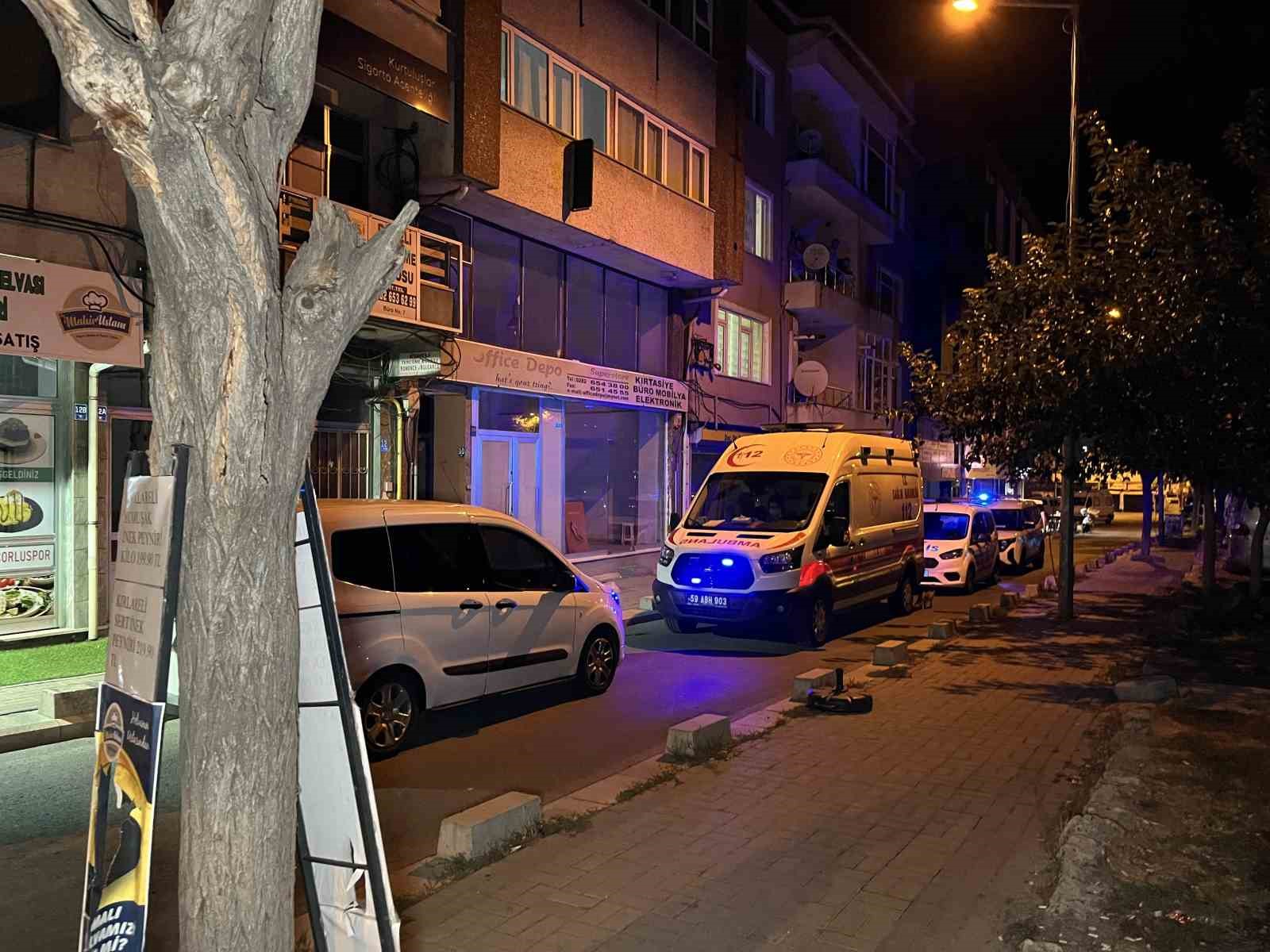 Tekirdağ’da gece yarısı şüpheli ölüm: Kanlar içinde bulundu
