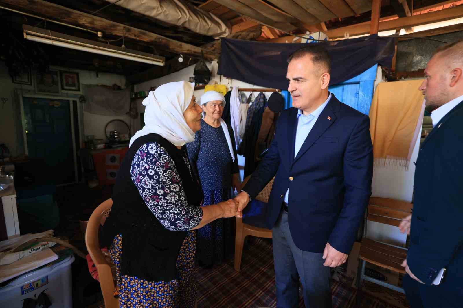 Vali Akbıyık ve Başkanlar, Şehit Ailesini ziyaret etti