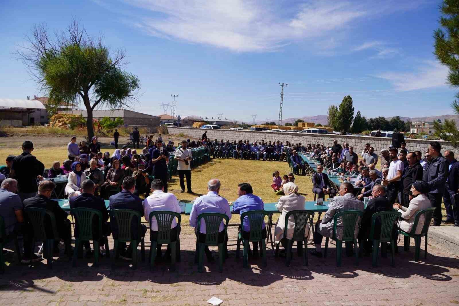 AK Parti Kayseri Teşkilatı Salur Mahallesi&rsquo;nde