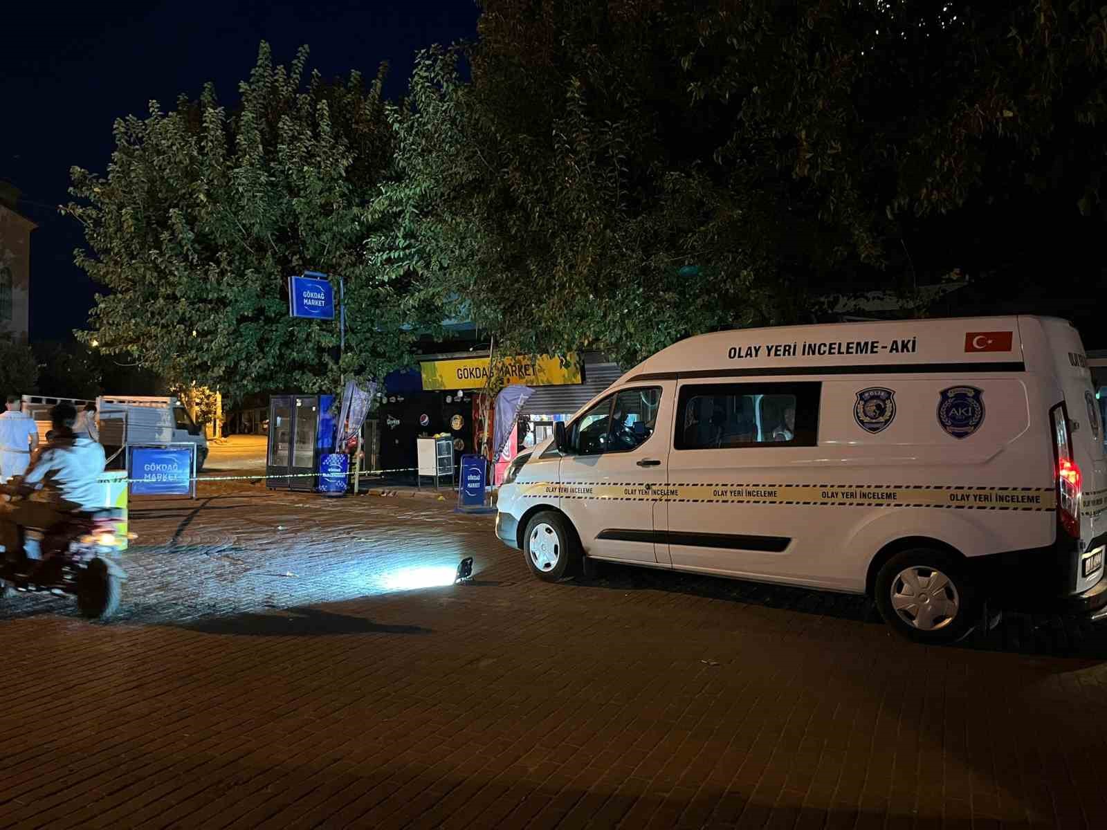 İncirliova&rsquo;da silahlı saldırı: 2 yaralı 