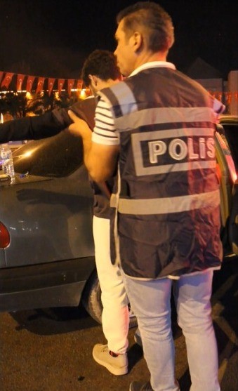 Aranan 74 kişi yakalandı
