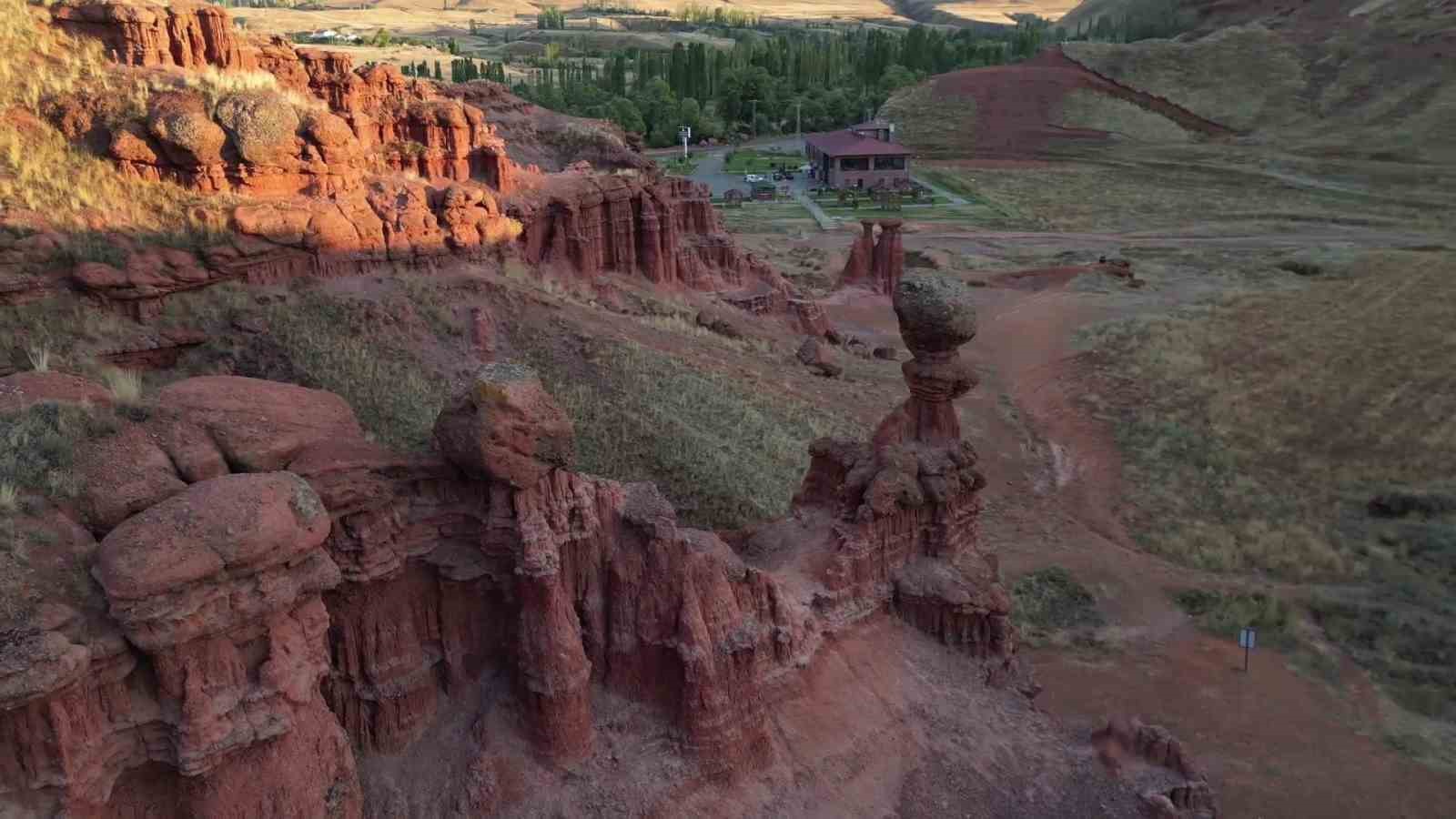 Narman Peri Bacaları görsel şölen oluşturuyor
