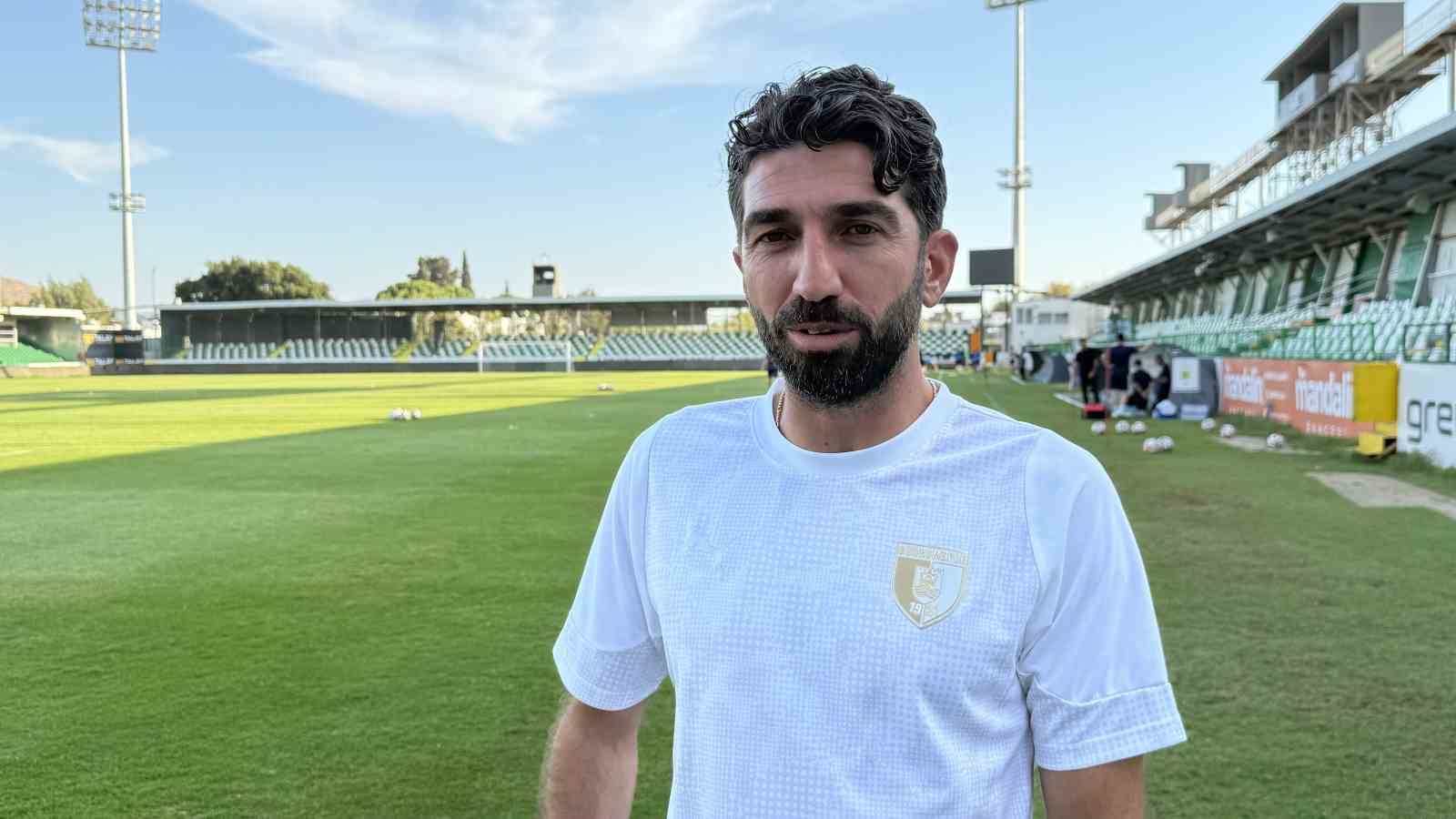 Burhan Eşer: "Takım bütünlüğüne inanan bir oyun anlayışı istiyoruz"