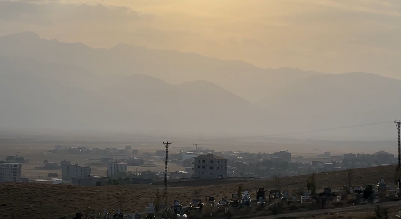 Y&uuml;ksekova&rsquo;da toz bulutu etkili oldu
