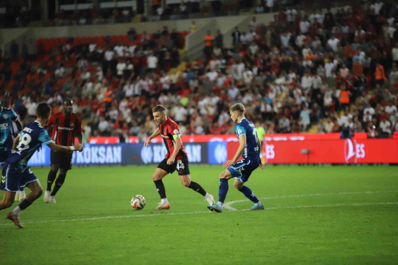 Trendyol Süper Lig: Gaziantep FK: 2 - Samsunspor: 2 (Maç sonucu)