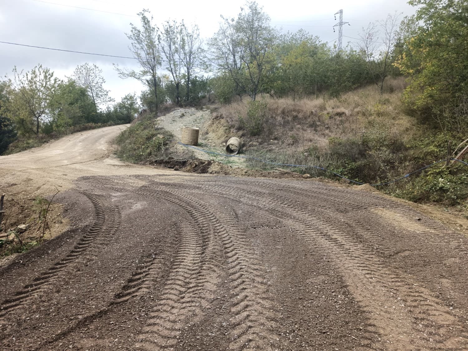 Köylerin içme suyu hattında yenileme sürüyor