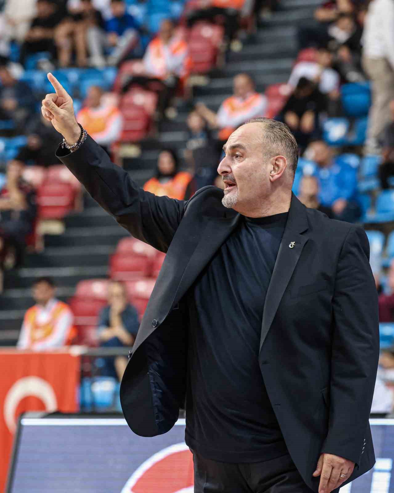 Türkiye Sigorta Basketbol Süper Ligi: Trabzonspor: 94 - Büyükçekmece Basketbol: 76
