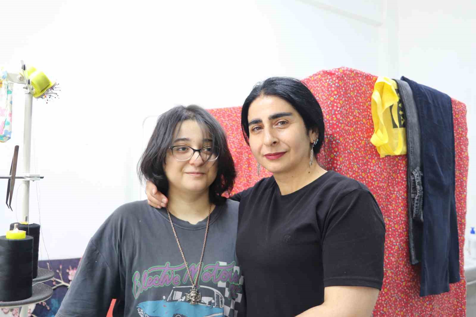 Anne-kızın ortak hayali: 25 yıllık düzenini kızı için bırakan terzi Hatice Kılıç, Eskişehir’de yeni bir sayfa açtı