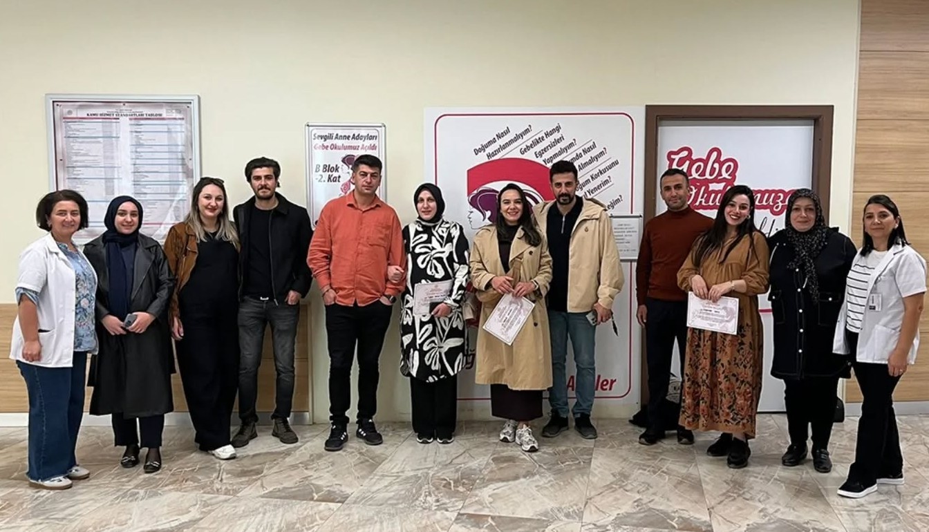 Gebe Okulu mezunlarını verdi
