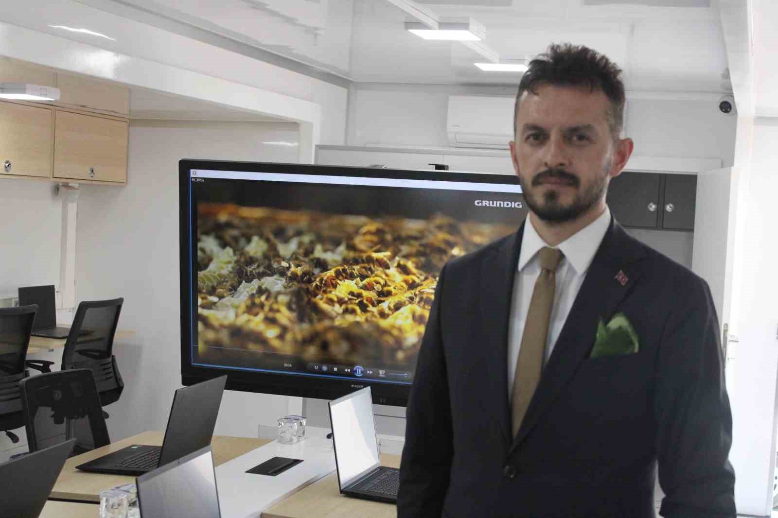 Eğitime destek, afete ’Hızır’