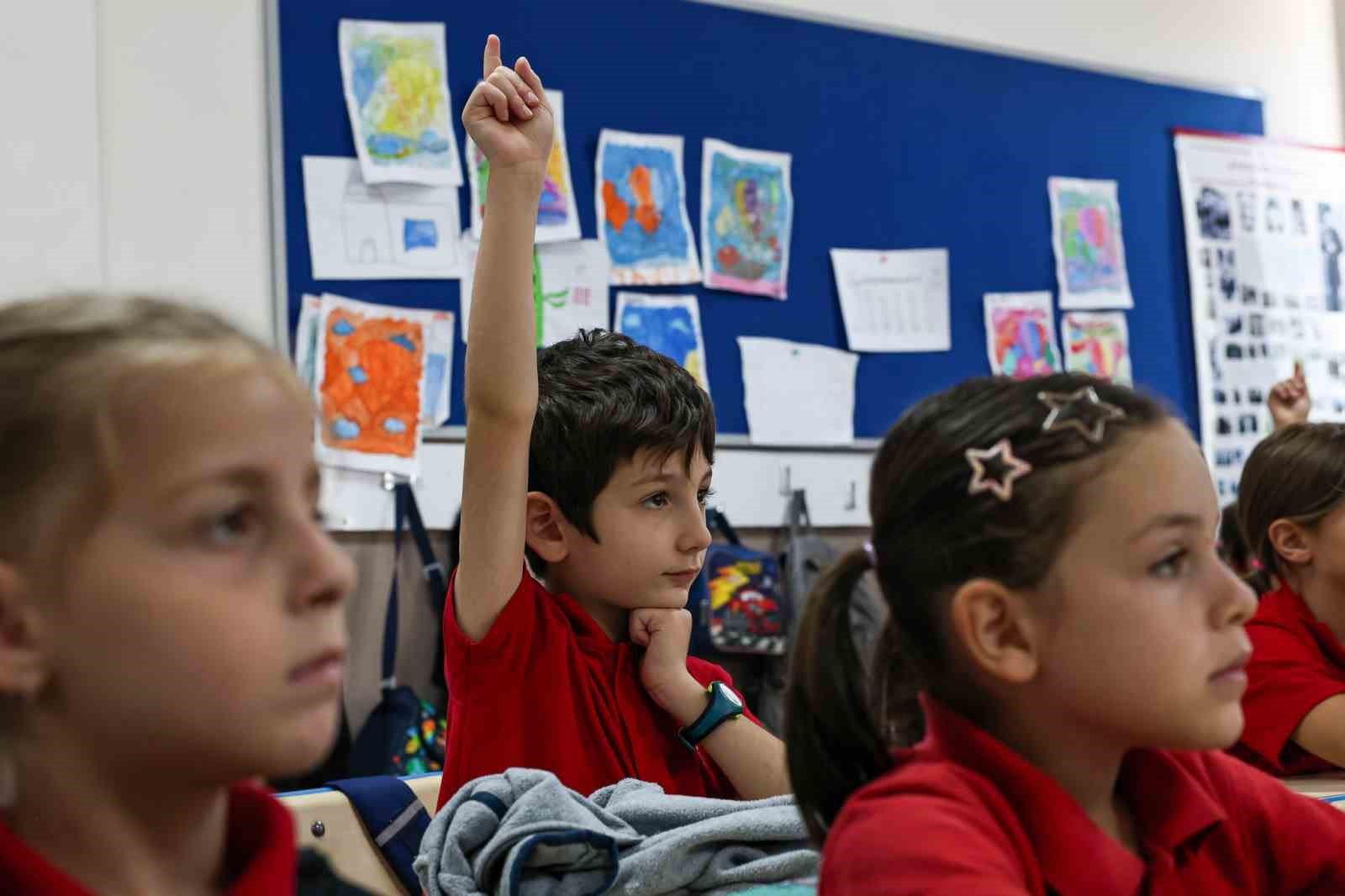 Minikler &lsquo;Su M&uuml;fettişi&rsquo; eğitimleri ile tasarruf konusunda &ouml;rnek oluyor
