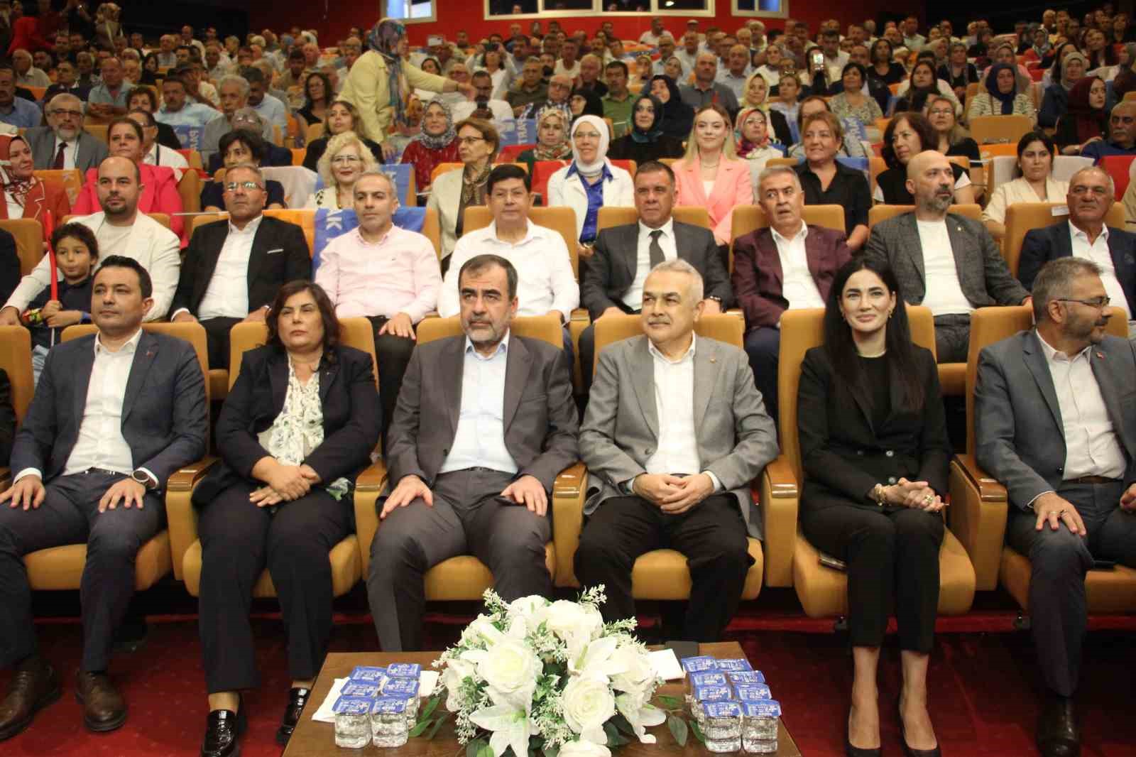 AK Parti Aydın İl Başkanı Erdem: "Birlik ve beraberliğimizi engelleyemeyeceksiniz"

