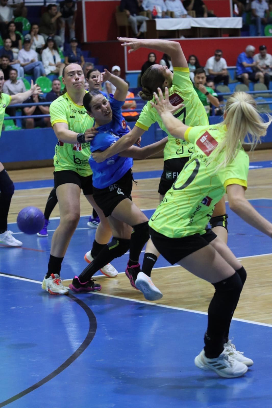 Yalıkavakspor, Avrupa&rsquo;ya galibiyetle başladı
