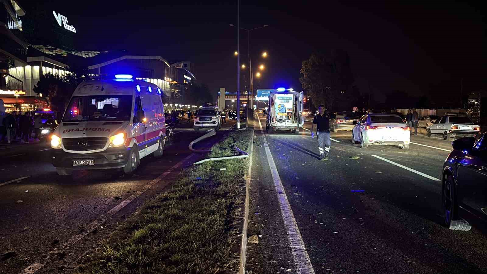 Alkollü sürücü elektrik direğine çarptı: 1 yaralı