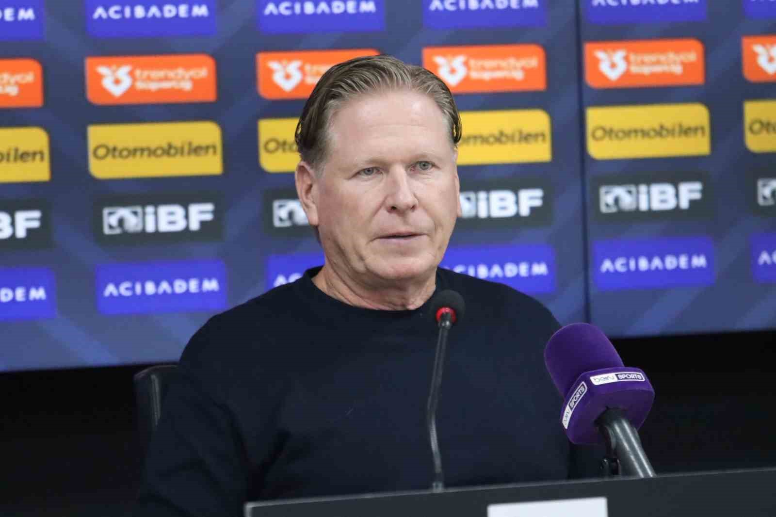Markus Gisdol: "Normalde böyle bir maç oynadıktan sonra 4-0 kazanırsınız"