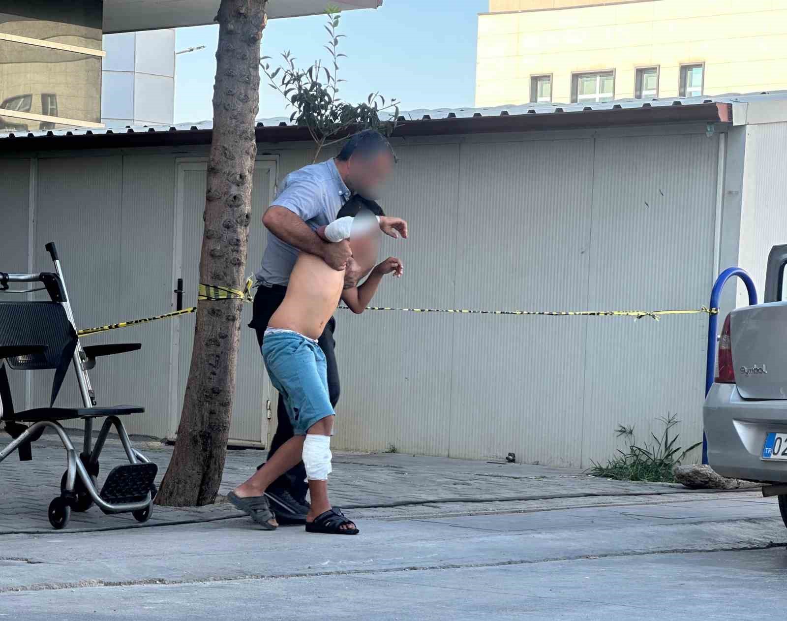 Köpek saldırısına uğrayan çocuk yaralandı
