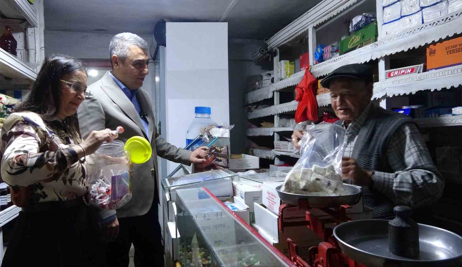 90 yanda 50 yldr bakkal iletiyor: Kyn Garip Dedesi valiye trk syledi
