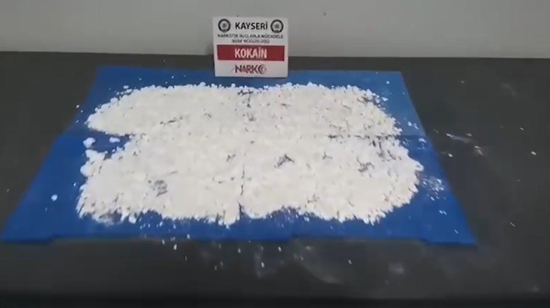 Kayseri&rsquo;de yarım kilo uyuşturucu ele ge&ccedil;irildi
