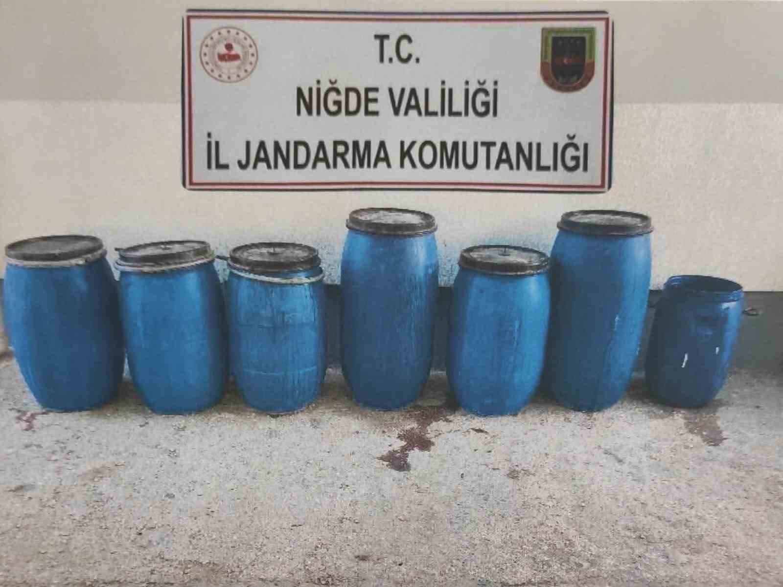 Niğde’de 920 litre sahte şarap ele geçirildi