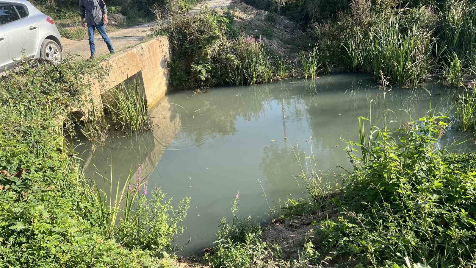 Ferizli’de fabrika atıkları krizi: "Bu meseleye bir an önce çözüm arıyoruz"