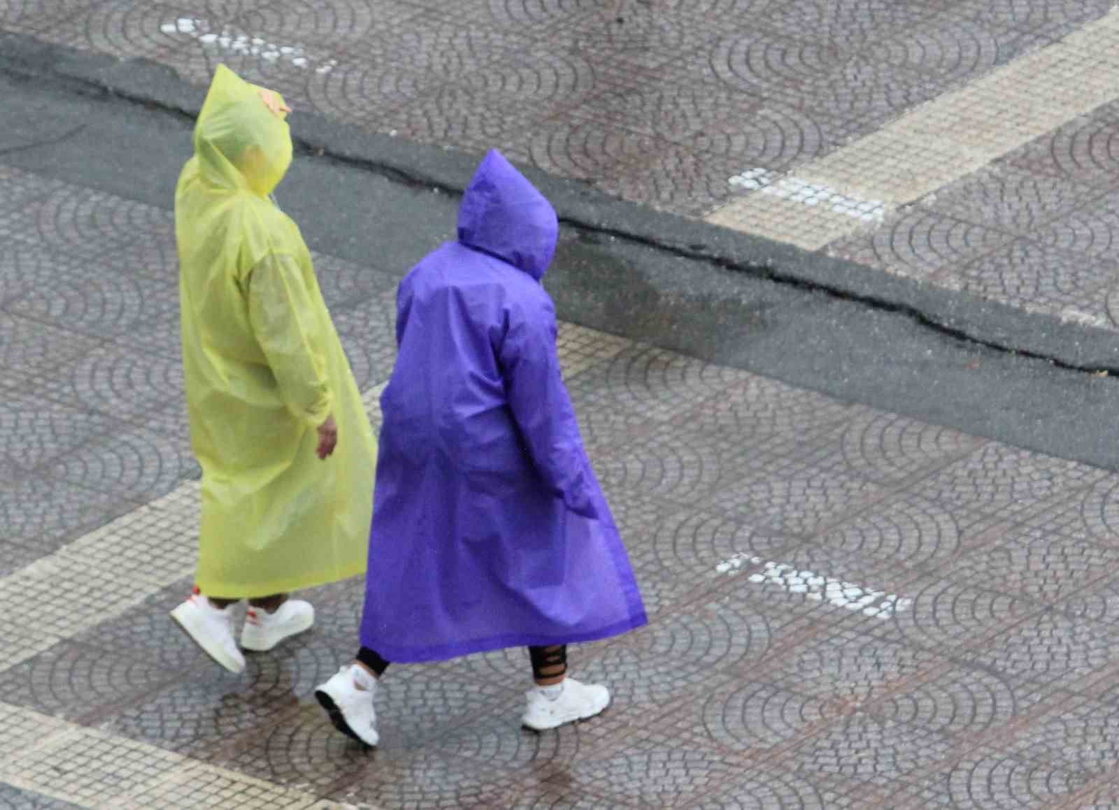 Samsun ve çevreleri için kuvvetli sağanak uyarısı