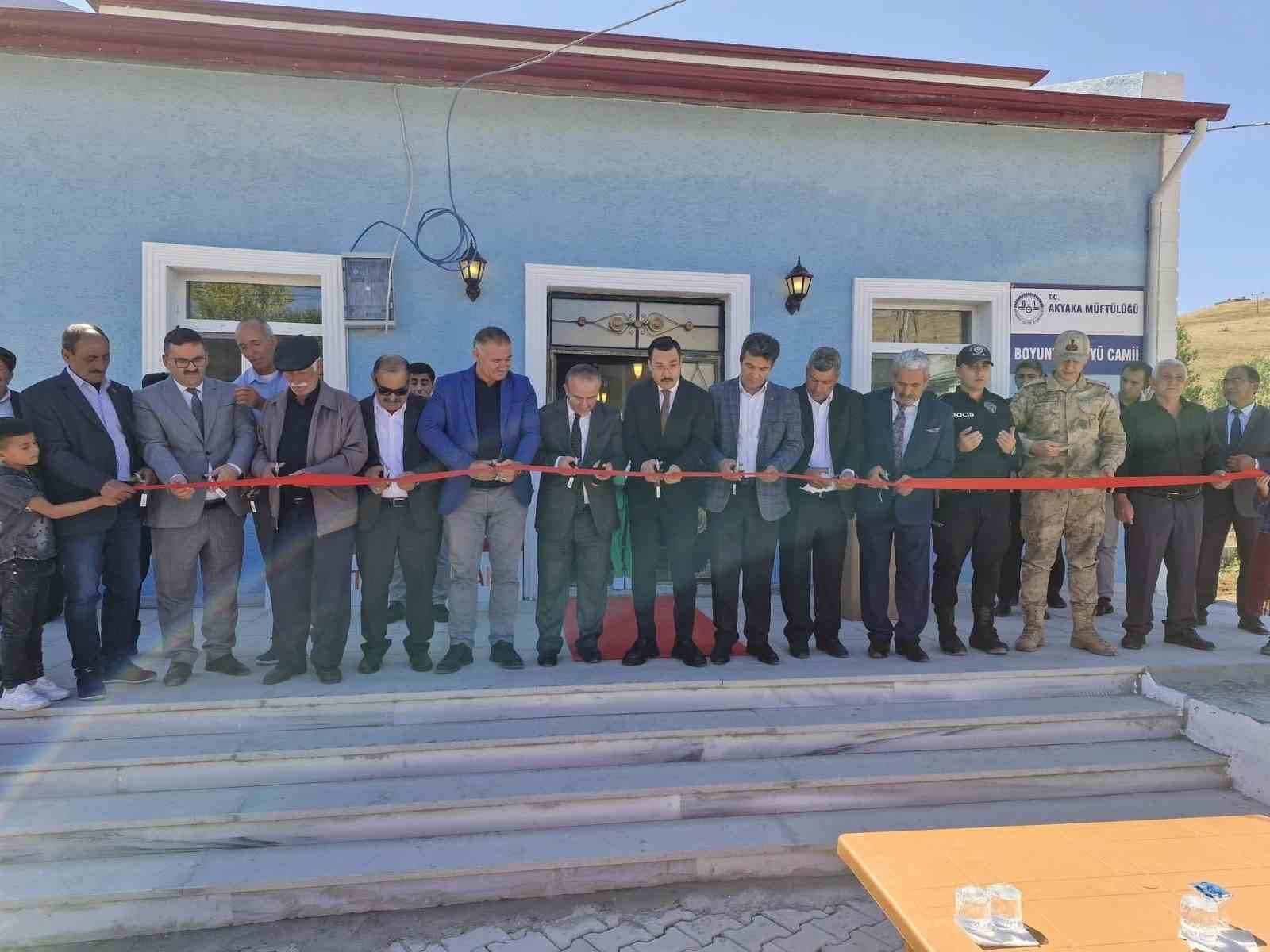 Akyaka’da köy camisi dualarla hizmete açıldı