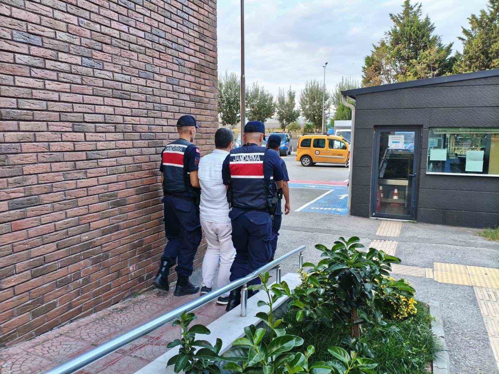 Yalova’da firari FETÖ hükümlüsü yakalandı