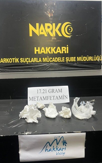 Hakkari&rsquo;de 26 kilo 530 gram uyuşturucu ele ge&ccedil;irildi
