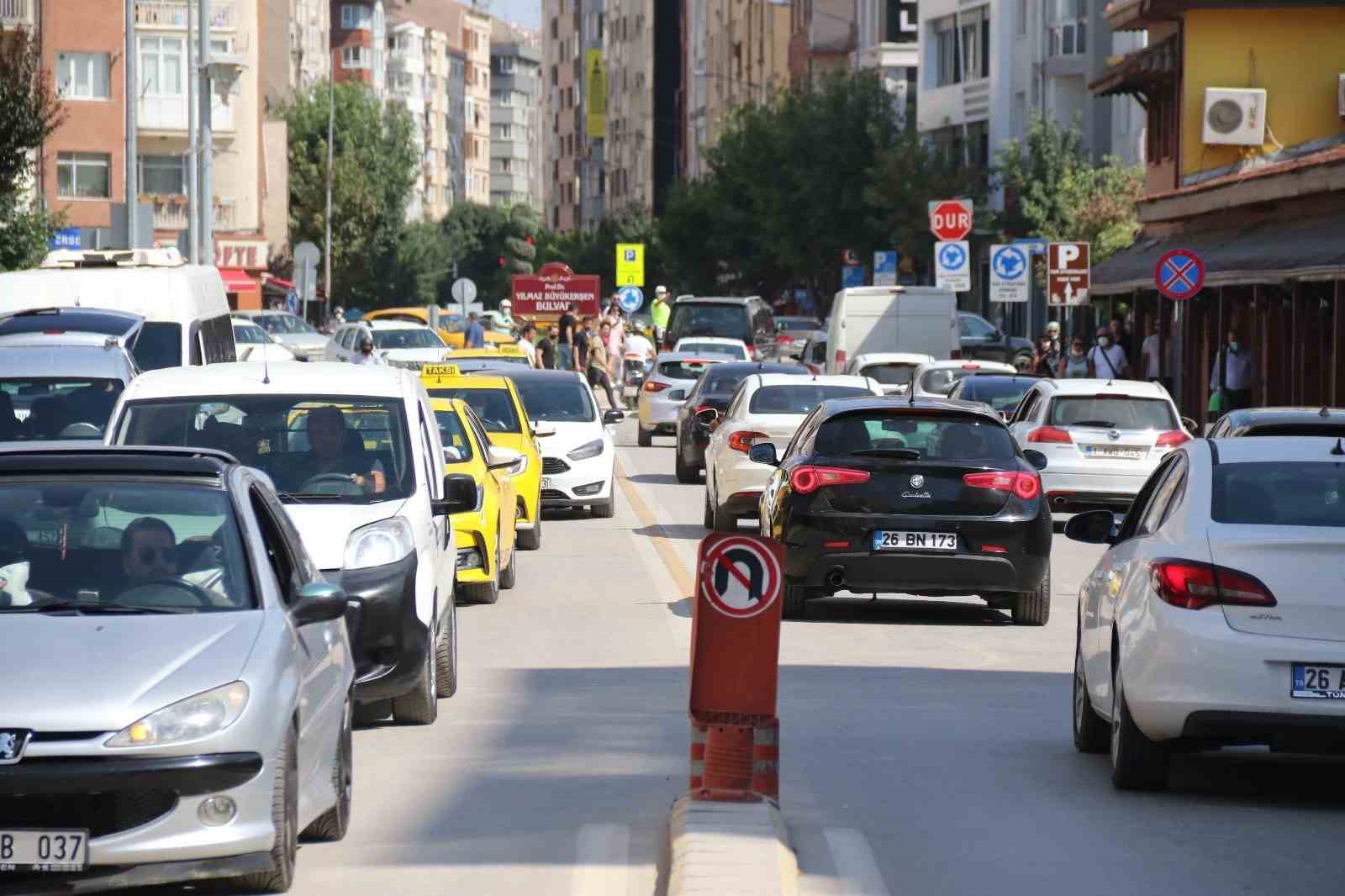 Milletvekili Hatipoğlu: "Eskişehir’in korkunç bir trafik sorunu var"